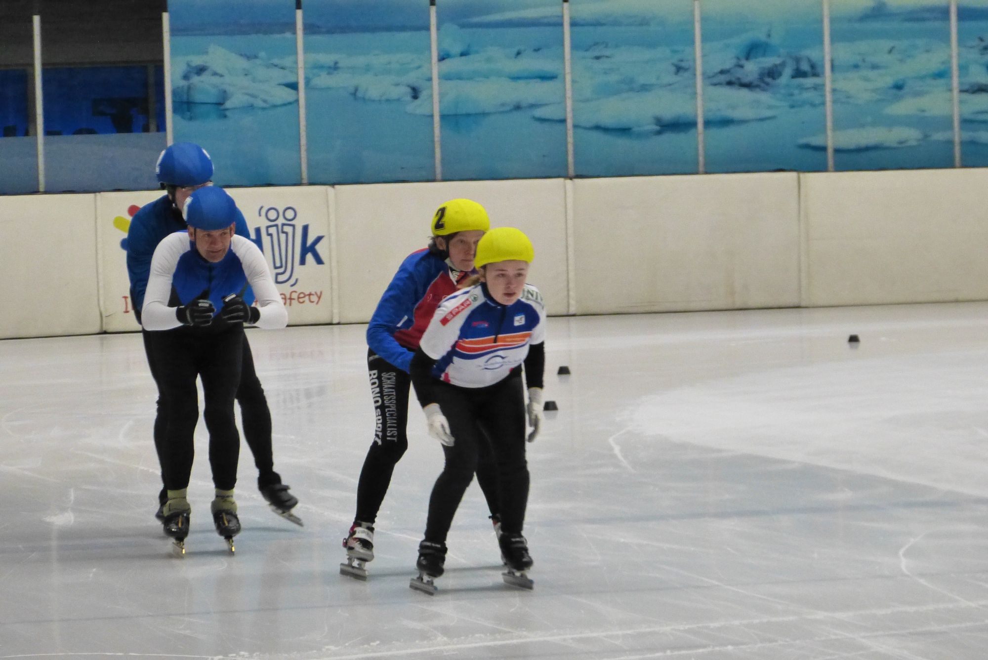 shorttrack relay foto 2
