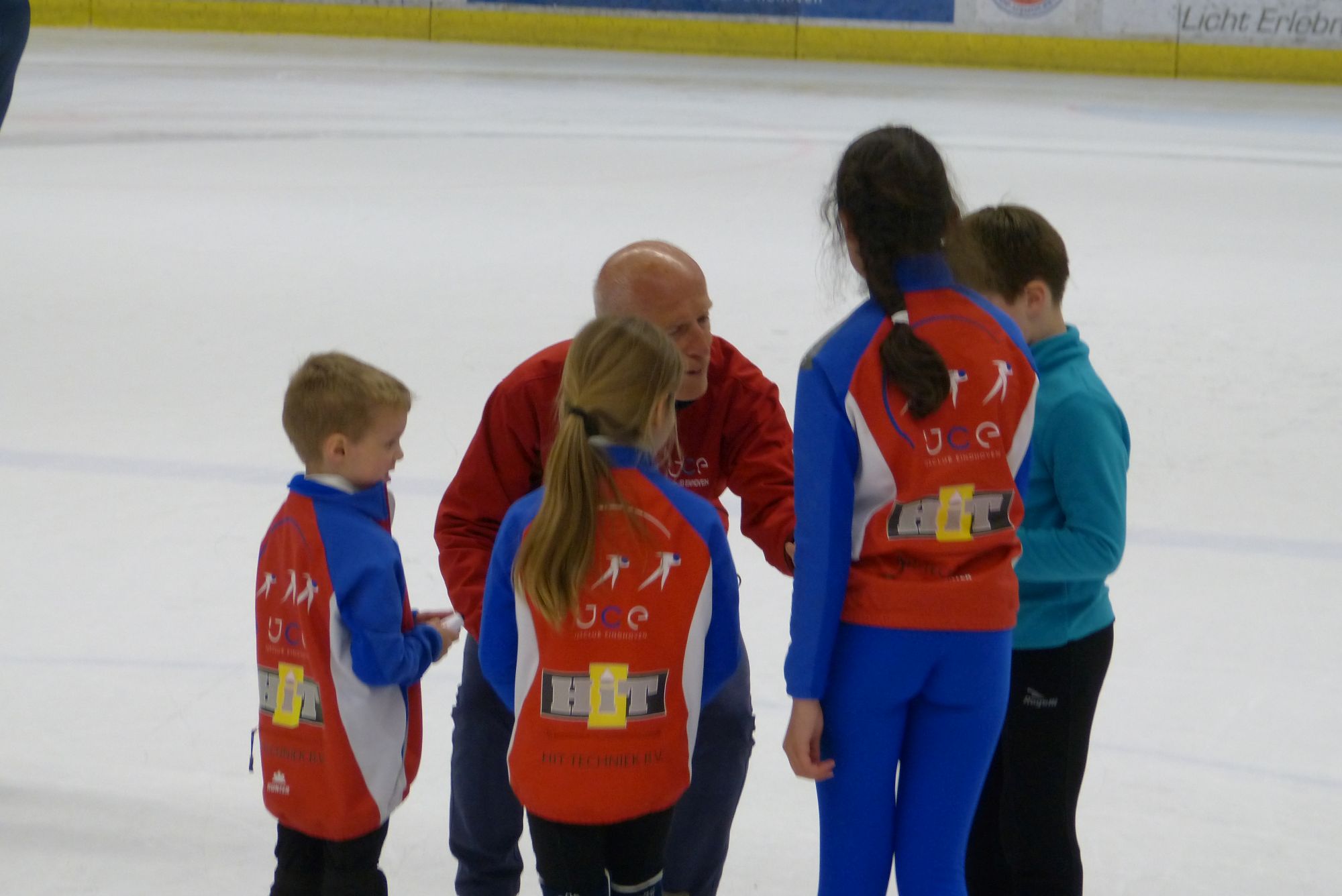shorttrack relay jeugd 3e plaats