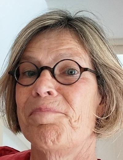Profile picture for user Simone Pauelsen